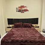 Dhb Stays Comfortable 1Br Downtown Apartment 86